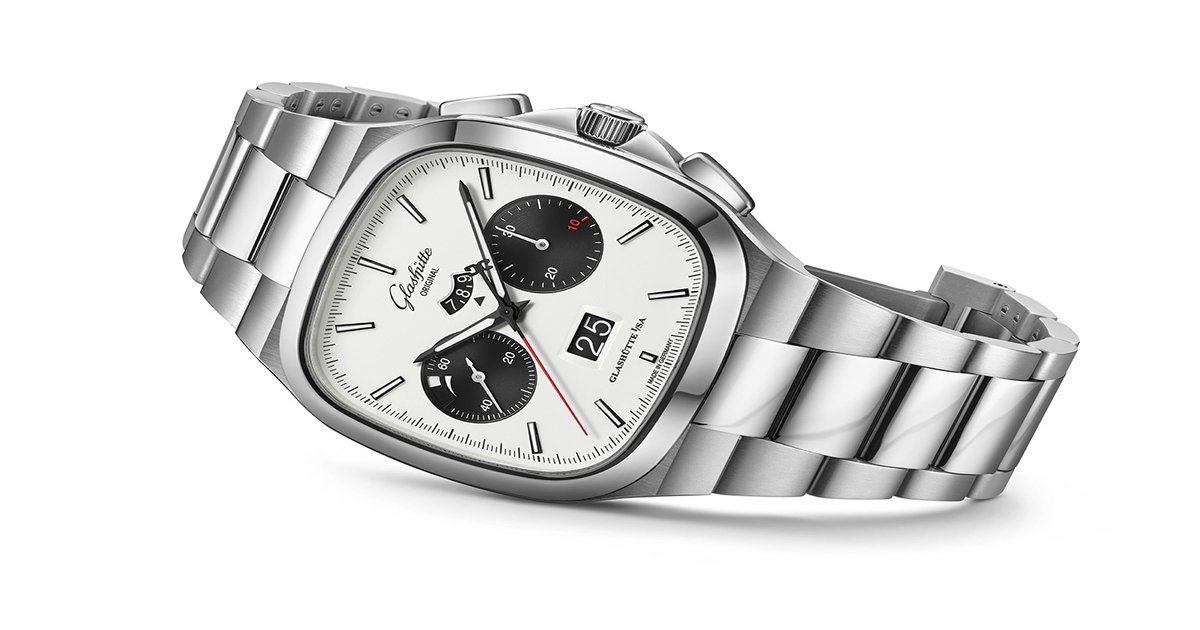 Glashutte_Original_Seventies ‘X’ Chronograph_side bracelet