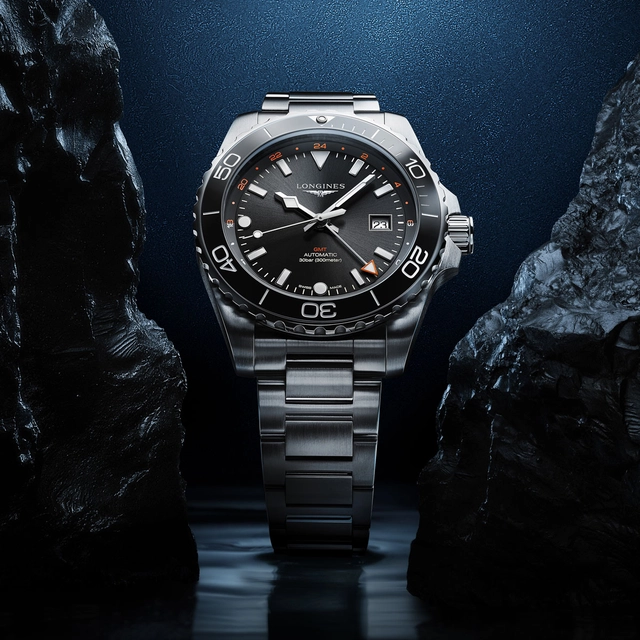 Longines: HydroConquest 2024 mit schwarzem Sonnenschliff-Zifferblatt