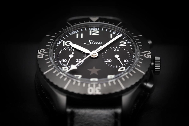 Sinn Spezialuhren 155 S Bright Star 