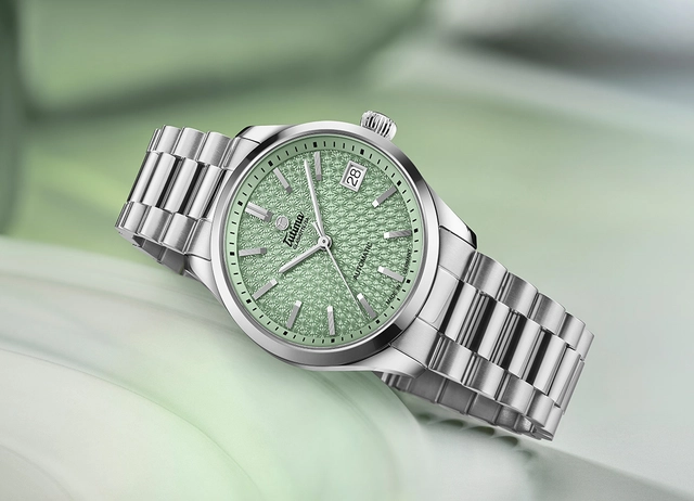 Tutima_Lady Sky_Sage Green_6705-08_Beauty