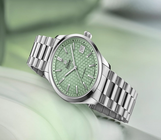 Tutima_Lady Sky_Sage Green_6705-08_Beauty