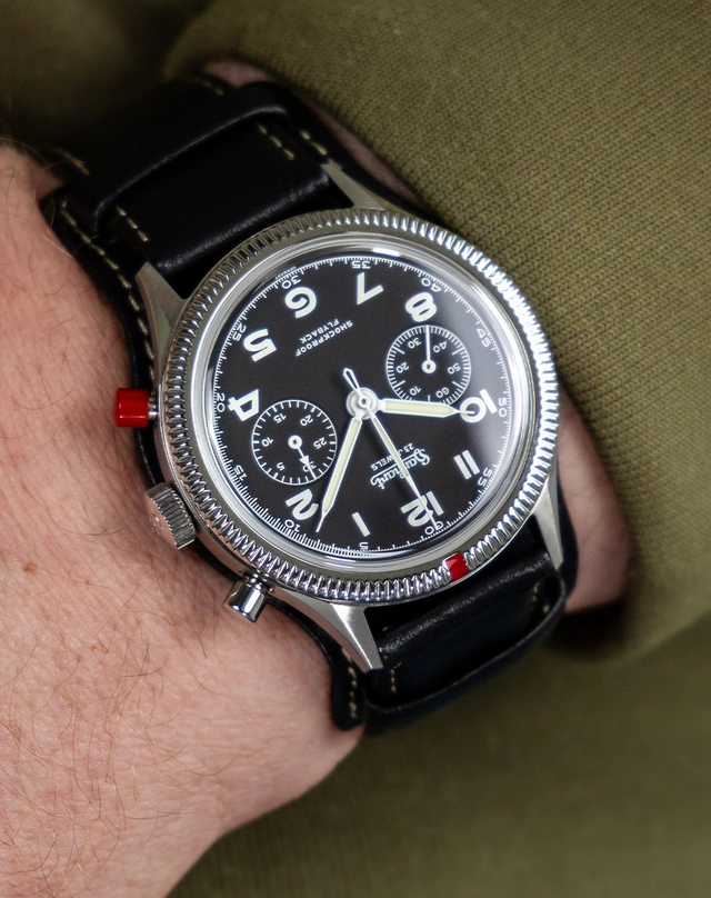 WatchTime-Hanhart-417ESHeritageFlyback-Wrist.jpg Hanhart – 417 ES Heritage Flyback am Handgelenk