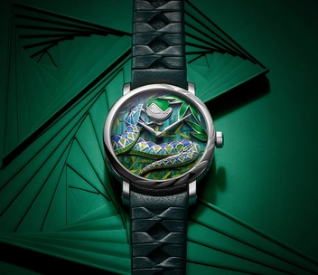 Louis Vuitton Escale Cabinet of Wonders Snake's Jungle