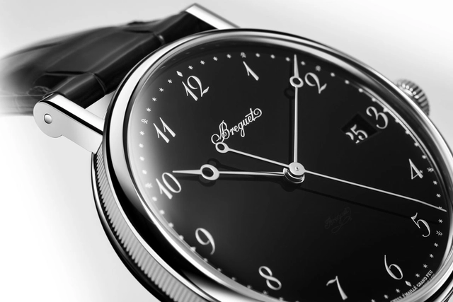 Breguet-Classique-5177PT-schwarz-Seite