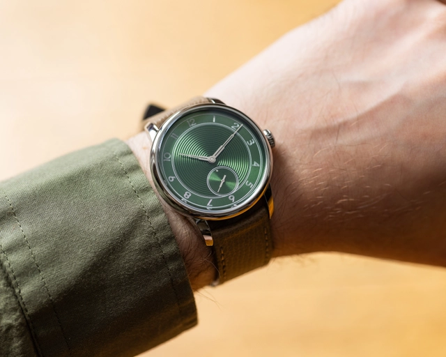 Louis Erard x Horophile La Petite Seconde Metropolis Green 