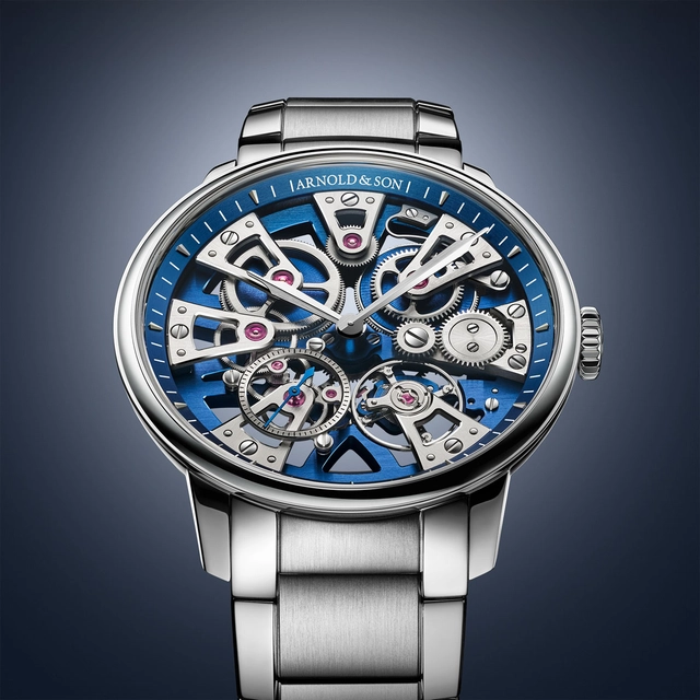 Arnold-and-Son-Nebula40-SteelBlue-Stahlband.jpg Arnold & Son Nebula 40 Steel Blue Edition mit Stahlband