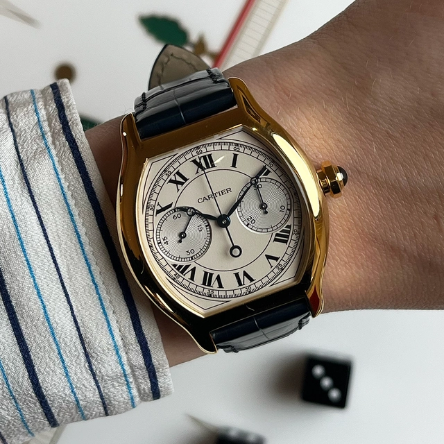 Wristshot Cartier Privé Tortue Monopoussier