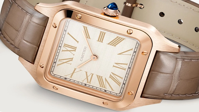 Cartier Santos-Dumont, XL Modell, Gehäuse aus 750er Roségold, Close-up