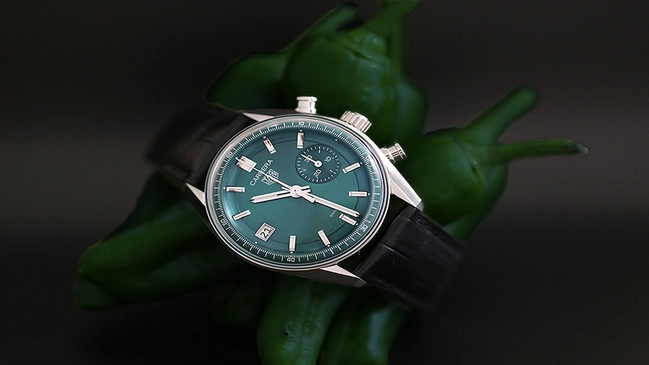 TAG Heuer Carrera Chronograph, DATO layout