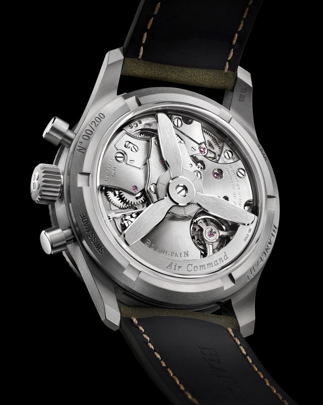 WT_Blancpain_Air_Command_AC02_12B53_63A_PR_back_RGB.jpg Blancpain_Air_Command_AC02_12B53_63A, Gehäuserückseite