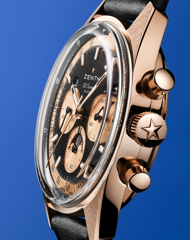 Zenith-Chronomaster-Original-Triple-Calendar-Rosegold-Halbseite.jpg Zenith-Chronomaster-Original-Triple-Calendar-Rosegold-Halbseite