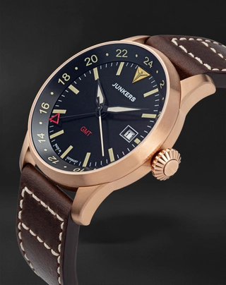 Junkers Flieger Bronze GMT mit einfarbig schwarzem Rehaut