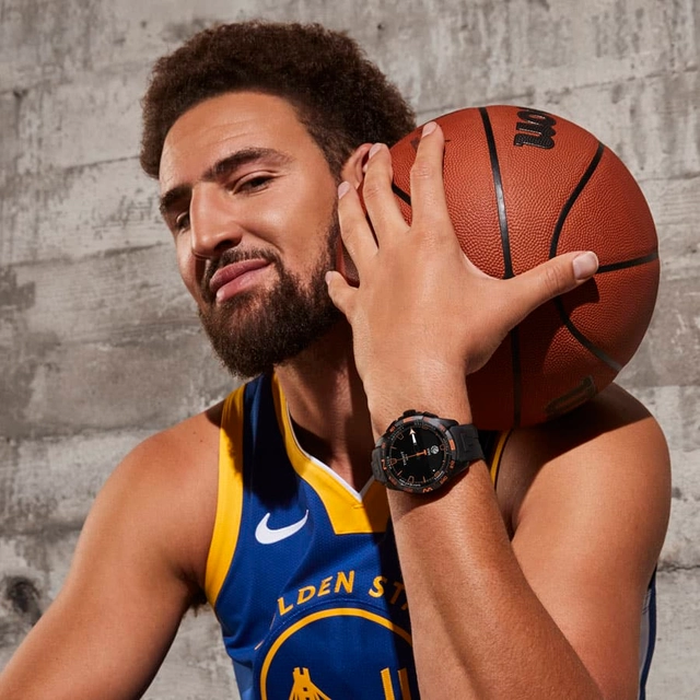 Tissot: Markenbotschafter Klay Thompson von den Golden State Warriors mit der T-Touch Connect Solar