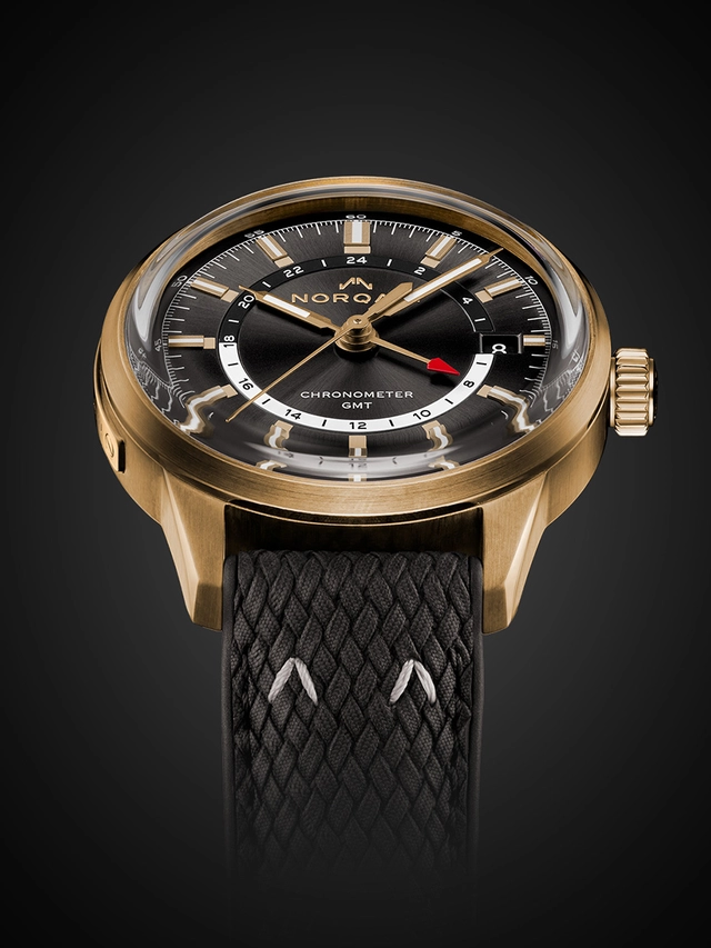 Norqain Freedom 60 GMT 40 mm Bronze Limited Edition Anthracite, Close-up Bandanstösse