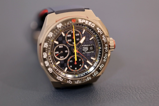 TAG Heuer Formula 1 Chronograph x Oracle Red Bull Racing CBZ2080.FT8091