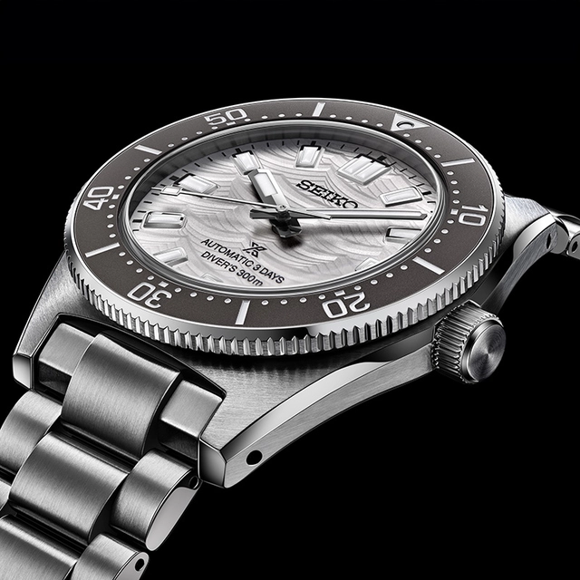 Seiko Prospex Heritage 1965 SPB511, seitliche Aufnahme, Zifferblatt