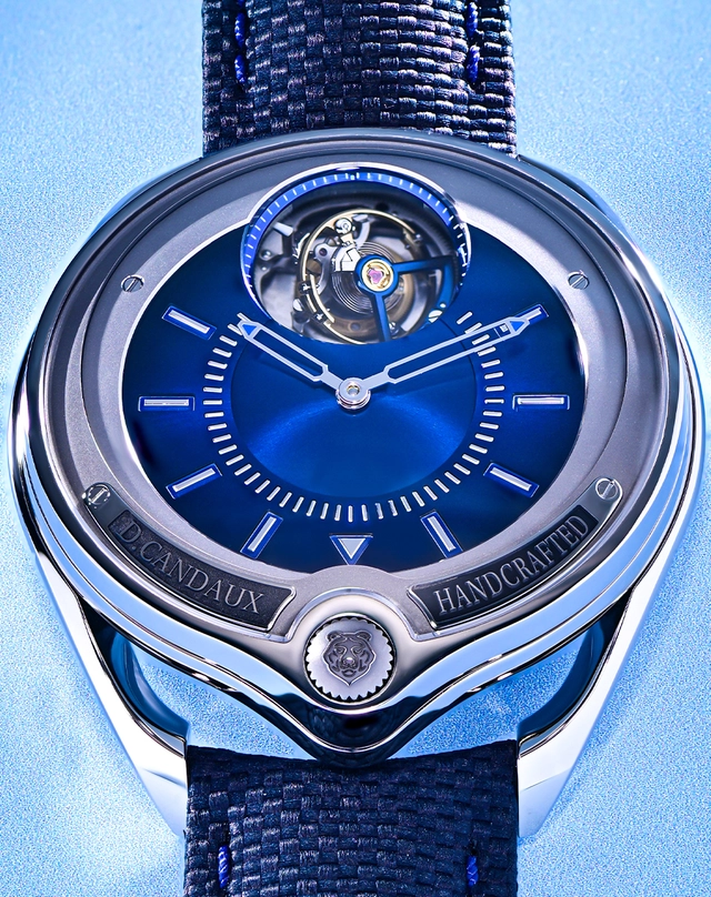 David Candaux – DC7 Blue Hawk, Titanuhr mit asymmetrischem Gehäuse