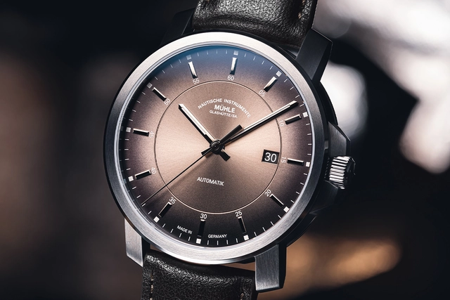 Mühle-Glashütte – 29er Casual, Automatikuhr mit Edelstahlgehäuse 