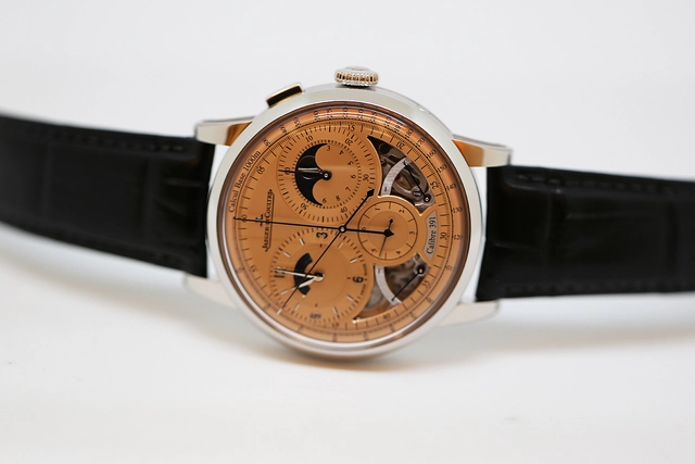 Hands-on Jaeger-LeCoultre Duometre Chronograph Moon