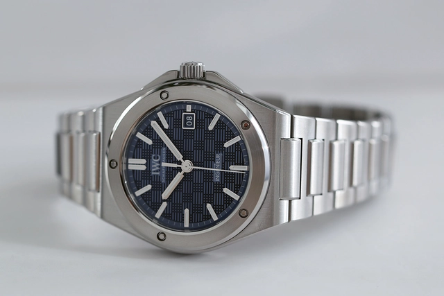 IWC_Ingenieur_iw328907, blaues Zifferblatt