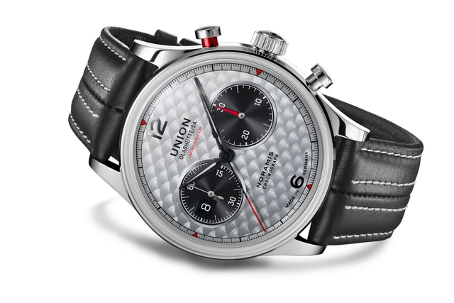 Union Glashütte Noramis Chronograph LE Sachsen Classic 2025 liegend