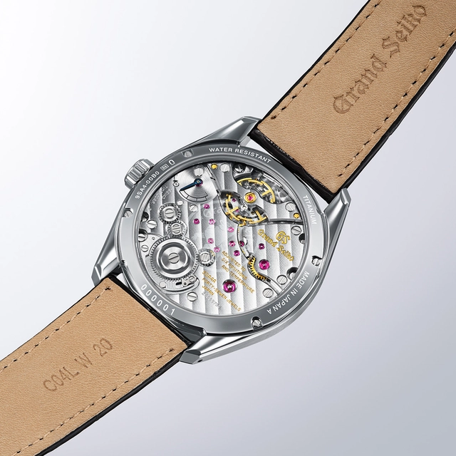 GrandSeiko-SLGW003-Back.jpg Grand Seiko SLGW003 „Birch Bark“