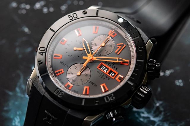WatchTime_Edox_Co-1_Chronograph_Automatic_Orange