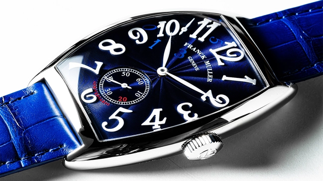 Franck Muller, tonneauförmige Handaufzugs-Uhr mit blauem Ziffernblatt