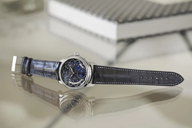 Frédérique Constant: Classic Manufacture Worldtimer