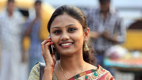 Smile please: India's telcos celebrate brighter days as government intervention and higher tariffs translate into more money for everyone. (Source: Nicolas DEBRAY from Pixabay)