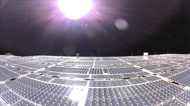 AST SpaceMobile keeps in with MNOs as a SpaceX antidote