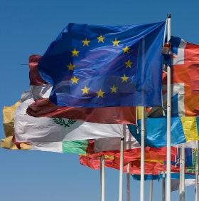Eurobites: EU Gets Tough on Net Neutrality