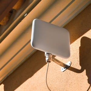 Fixed wireless companies keep pushing NTIA on BEAD rules