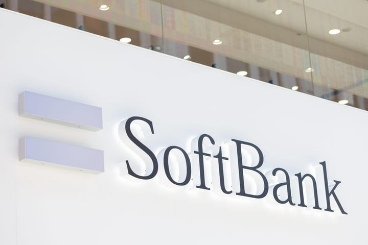 SoftBank boosts earnings with help from AI and cloud services