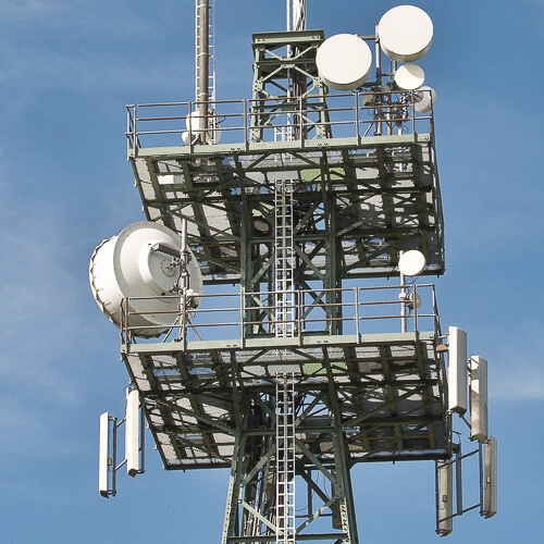 Asian telcos, investors can't get enough mobile tower deals
