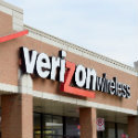 Verizon Takes Radio Dot to Detroit, VoLTE Overseas
