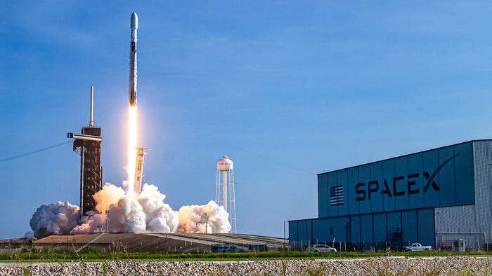 Lift off: Retail investors may be in luck when Starlink finally IPOs – but they'll have to wait. (Source: SpaceX on Flickr CC 2.0)