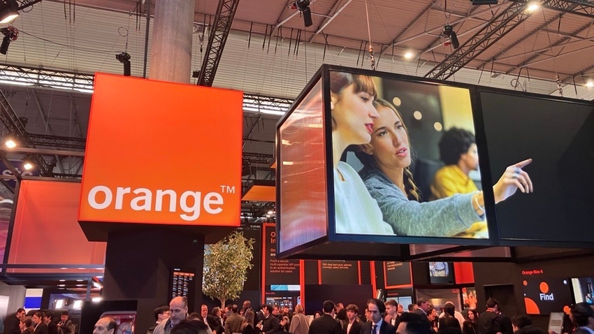 Orange booth at MWC 2024
