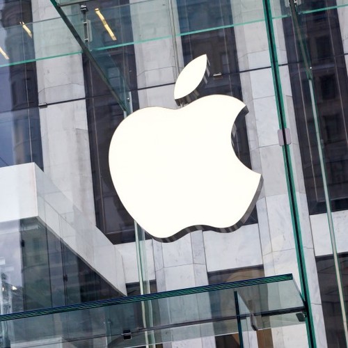 Apple under fire over courting of Chinese chip firm