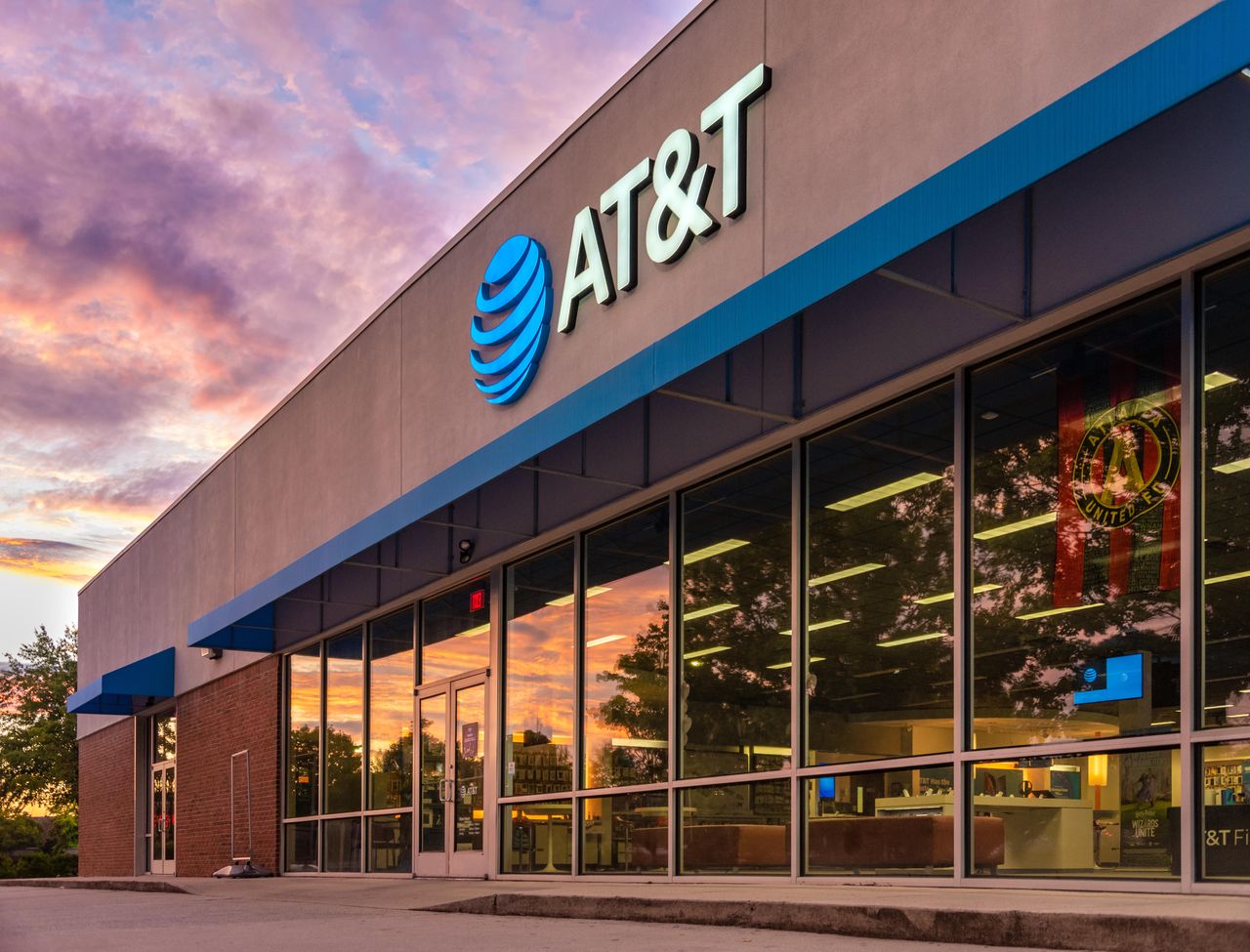 AT&T's new mobile plans don't spark a price war – analyst