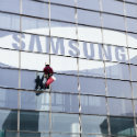 Samsung's financial calm before COVID-19 storm