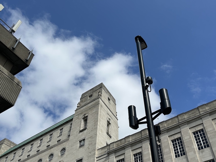 EE ramps up 4G small cell rollout to over 600 sites