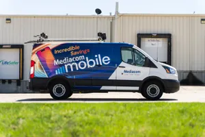 Mediacom Mobile Van
