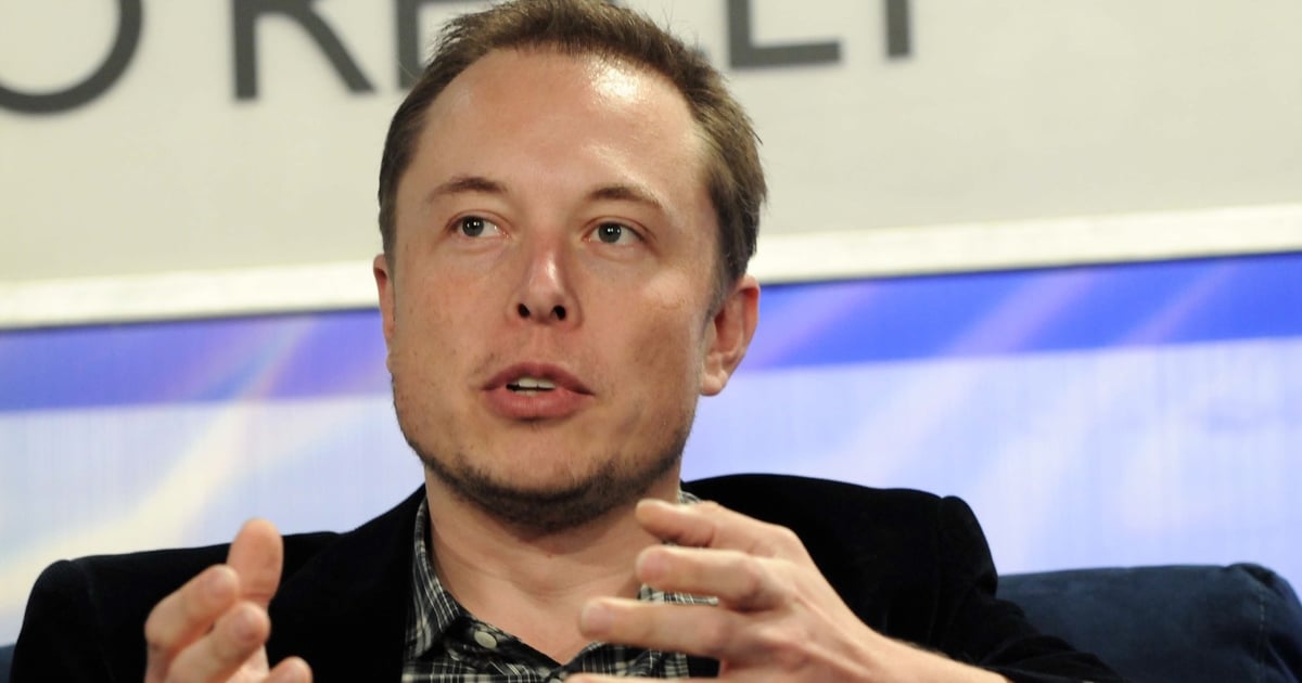 Turning Starlink into a global mobile carrier 'one of the options,' Musk says