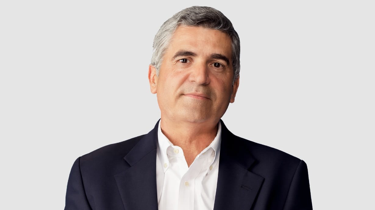 (Fonte: Verizon) Alfonso Villanueva ingressou na Verizon em novembro de 2025 como vice-presidente executivo e diretor de transformação. Ele também atua como CEO interino da unidade de consumo da Verizon. (Fonte: Verizon) Alfonso Villanueva ingressou na Verizon em novembro de 2025 como vice-presidente executivo e diretor de transformação. Ele também atua como CEO interino da unidade de consumo da Verizon.