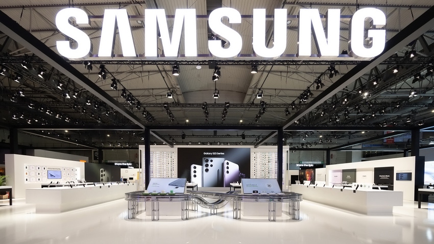 Samsung stand at MWC