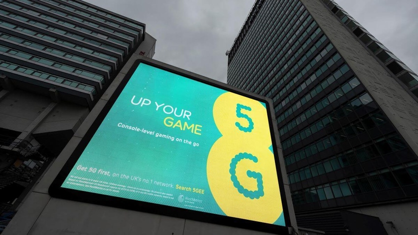 5G poster in UK advertising EE service