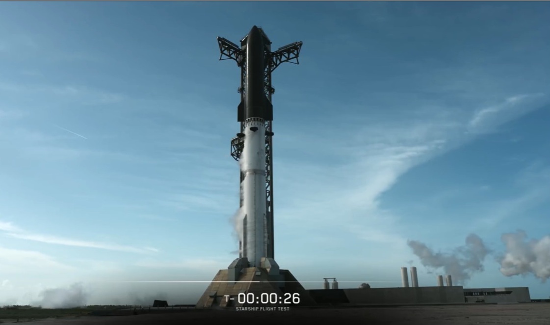 (Source: Screenshot of SpaceX livestream on July 16, 2026) Starship on Pad 2 on July 16.