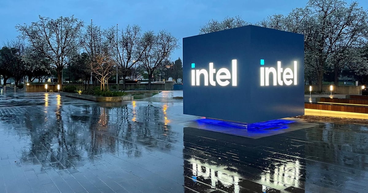 FCC Gives Intel One-Year Waiver for Foreign-Made Factory Robots