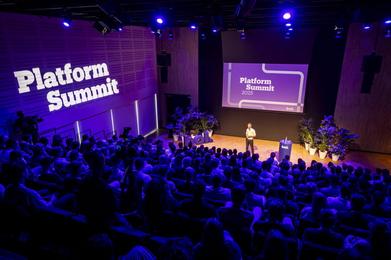 Presentatie tijdens bol summit.